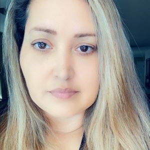 Meet your Posher, Veronica